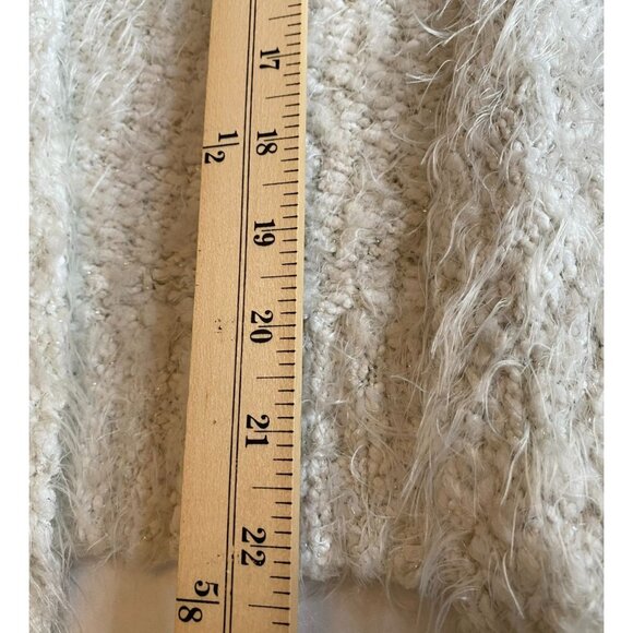 Hollister Cream Soft Fuzzy Knit Cardigan, Long Sleeve, Open Front M/L Cottage - Picture 8 of 11